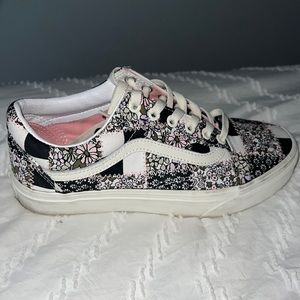 Womens 7.5 vans